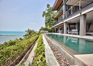 An inspiring oceanfront classic that takes elegant tropical luxury to the next level