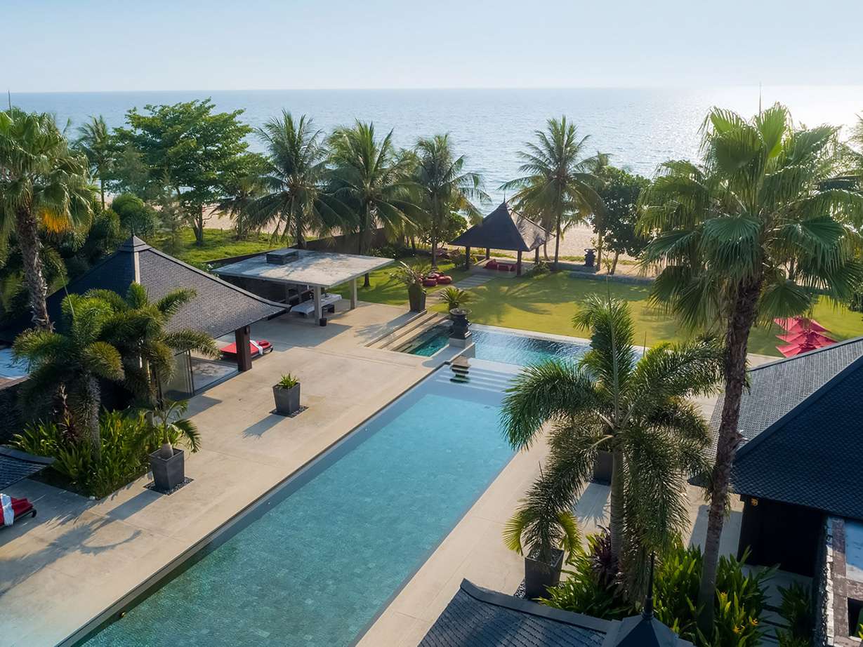 Villa Saanti 12 Bedroom beachfront(Thai-Real.com)