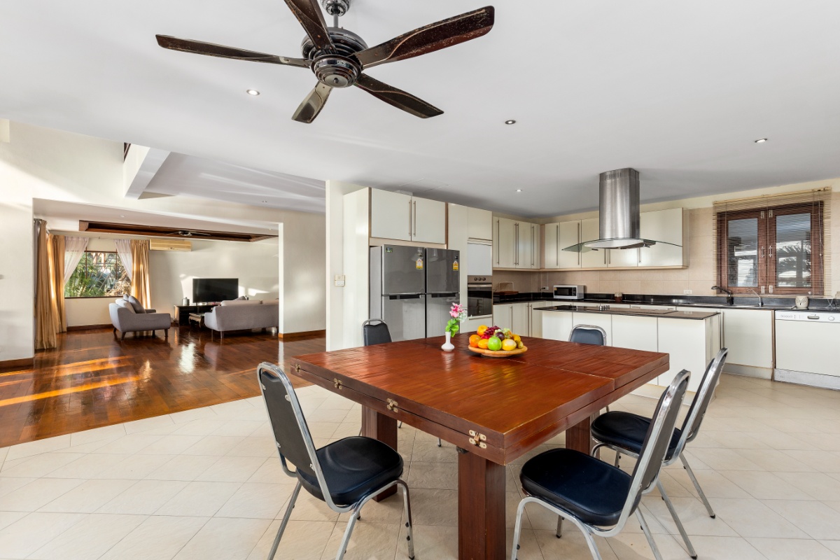 Villa Yoosook For Sale Phuket, Thailand (Thai-Real.com)