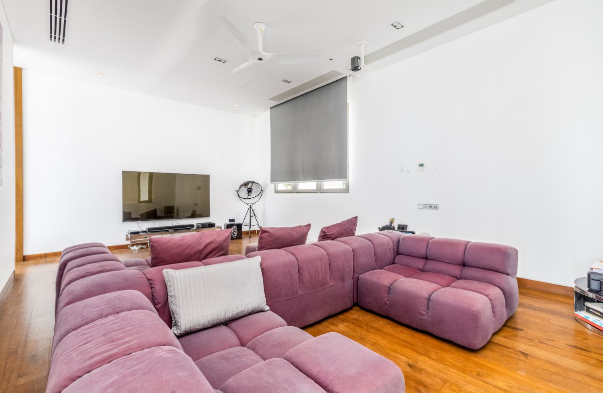 Malaiwana Penthouse For Sale Naithon Phuket (Thai-Real.com)