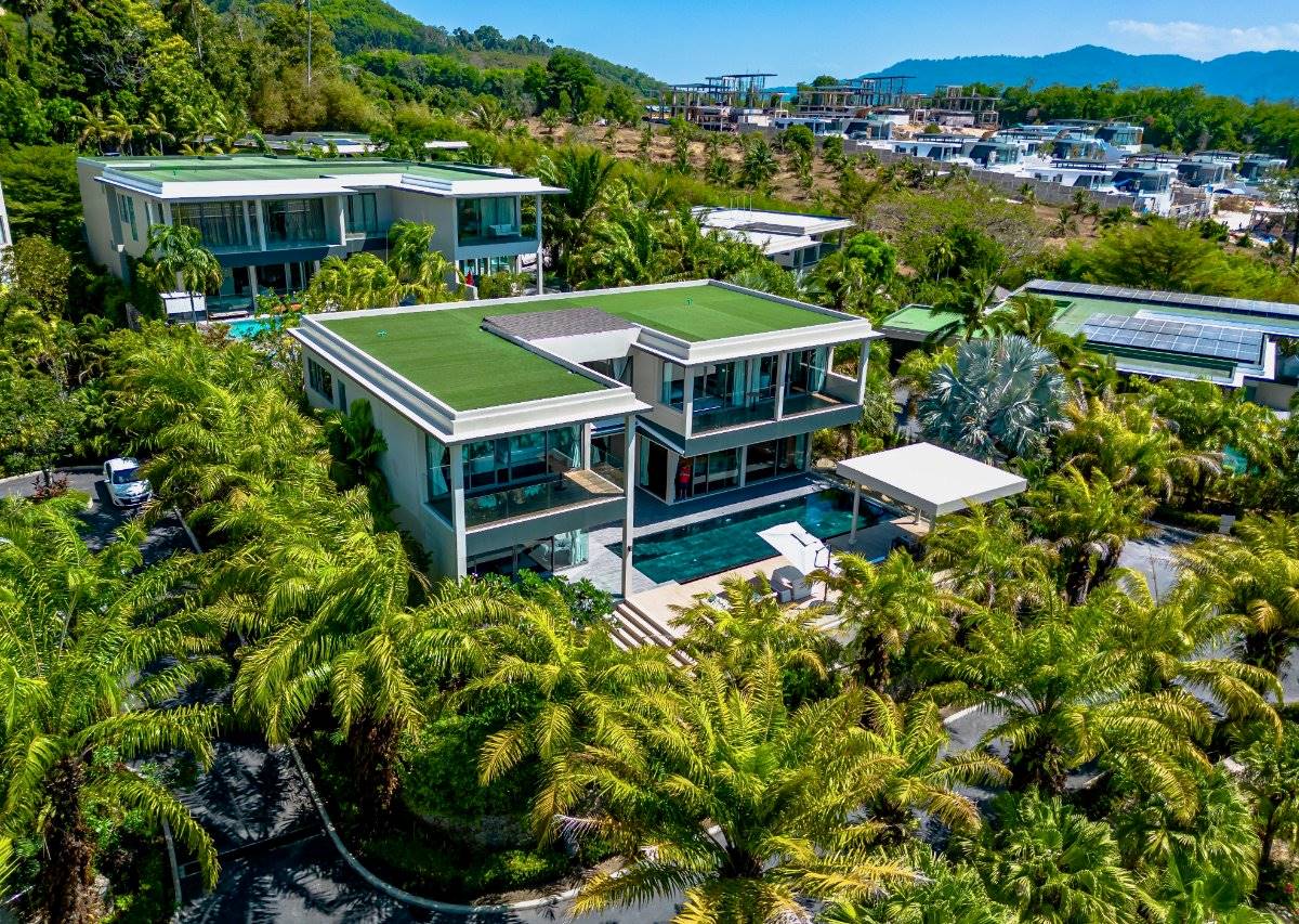 Villa Lion For Sale Layan Beach Phuket (Thai-Real.com)