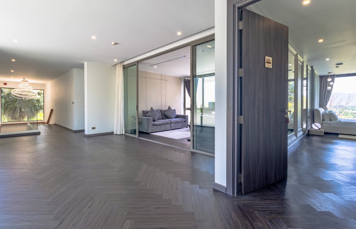 Villa Lion For Sale Layan Beach Phuket (Thai-Real.com)