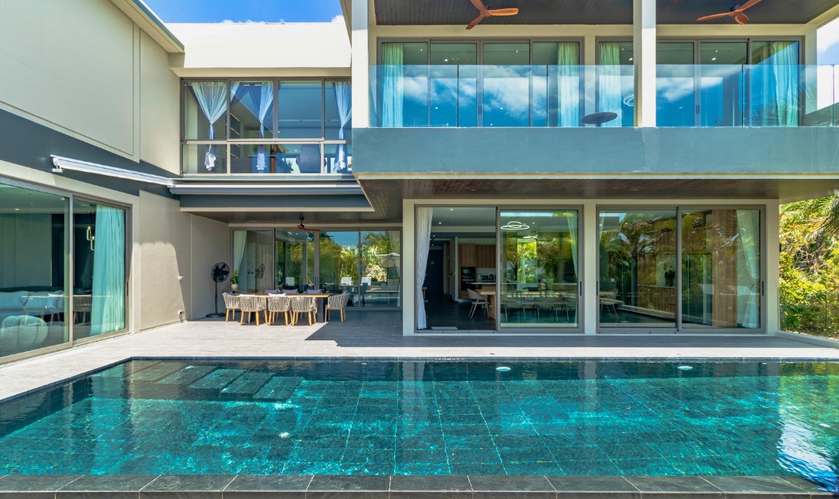 Villa Lion For Sale Layan Beach Phuket (Thai-Real.com)