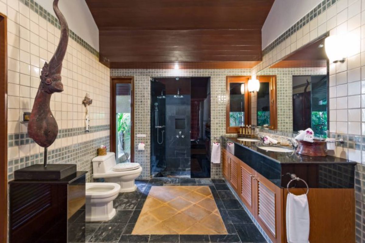 Baan Hen Luxury Sea View Villa For Sale Kata (Thai-Real.com)