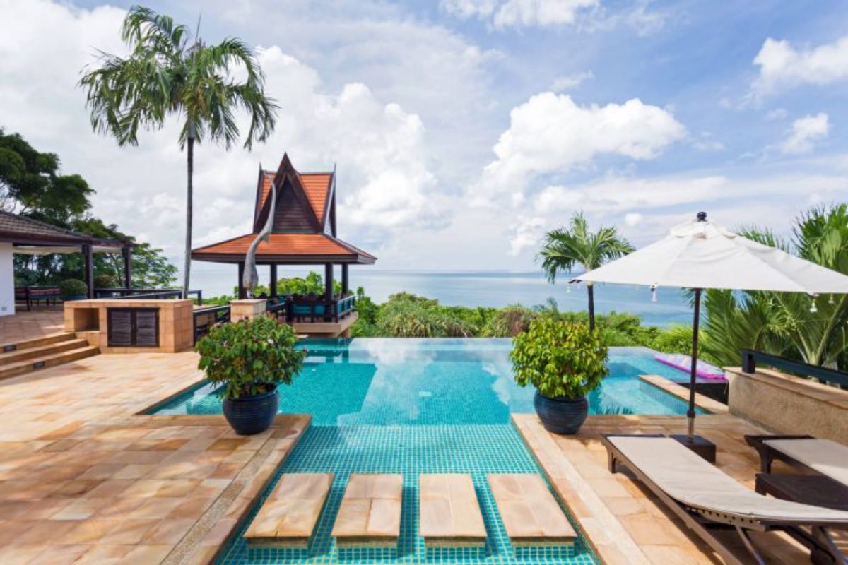 Baan Hen Luxury Sea View Villa For Sale Kata (Thai-Real.com)