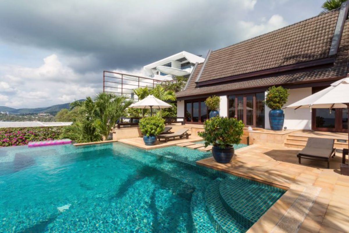 Baan Hen Luxury Sea View Villa For Sale Kata (Thai-Real.com)