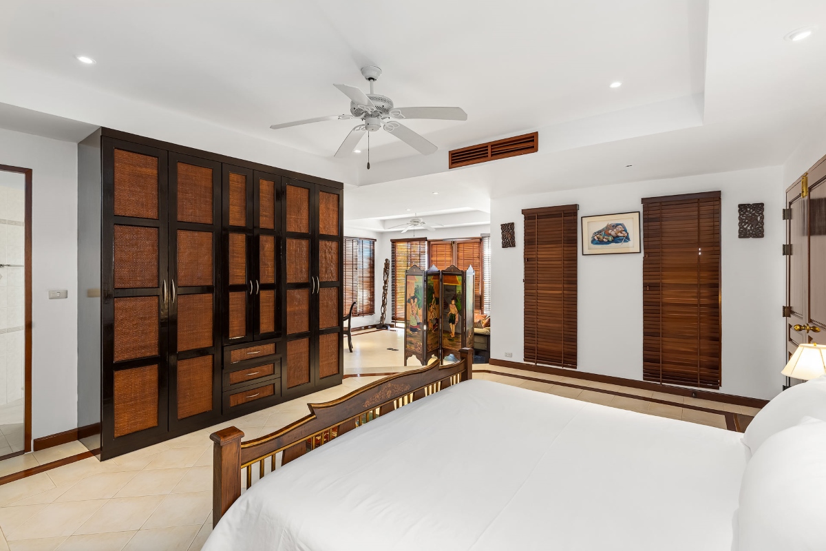 NakaThani Villa Estate For Sale Kamala Phuket (Thai-Real.com)