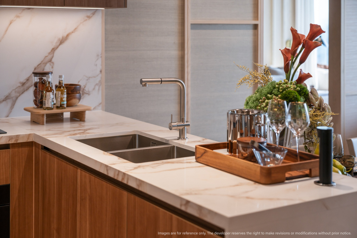 Noble Emmerse 2 Bed Condominium Phrom Phong (Thai-Real.com)